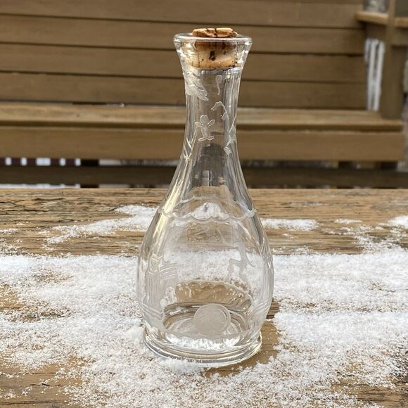 Vintage Heisey Glass Bitters Bottle with Circus Etch Lion Tamer 6" tall - Picture 5 of 16